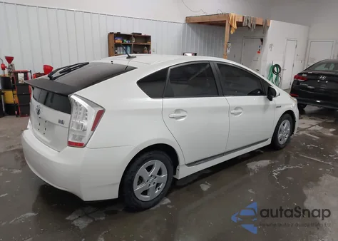2011 Toyota Prius Three из США, поврежденный, VIN JTDKN3DU8B0294825